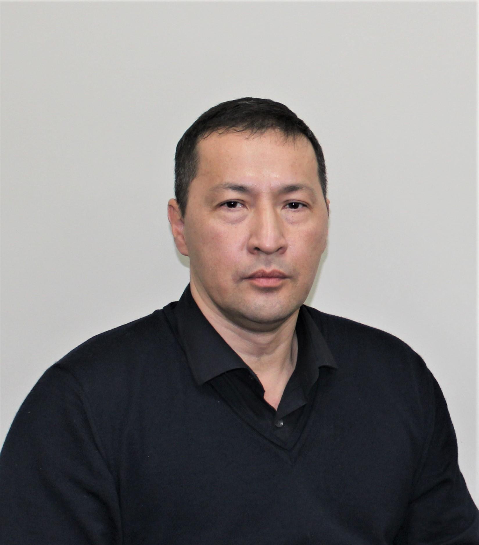 УСЕТОВ Бахыт Сеилханович 